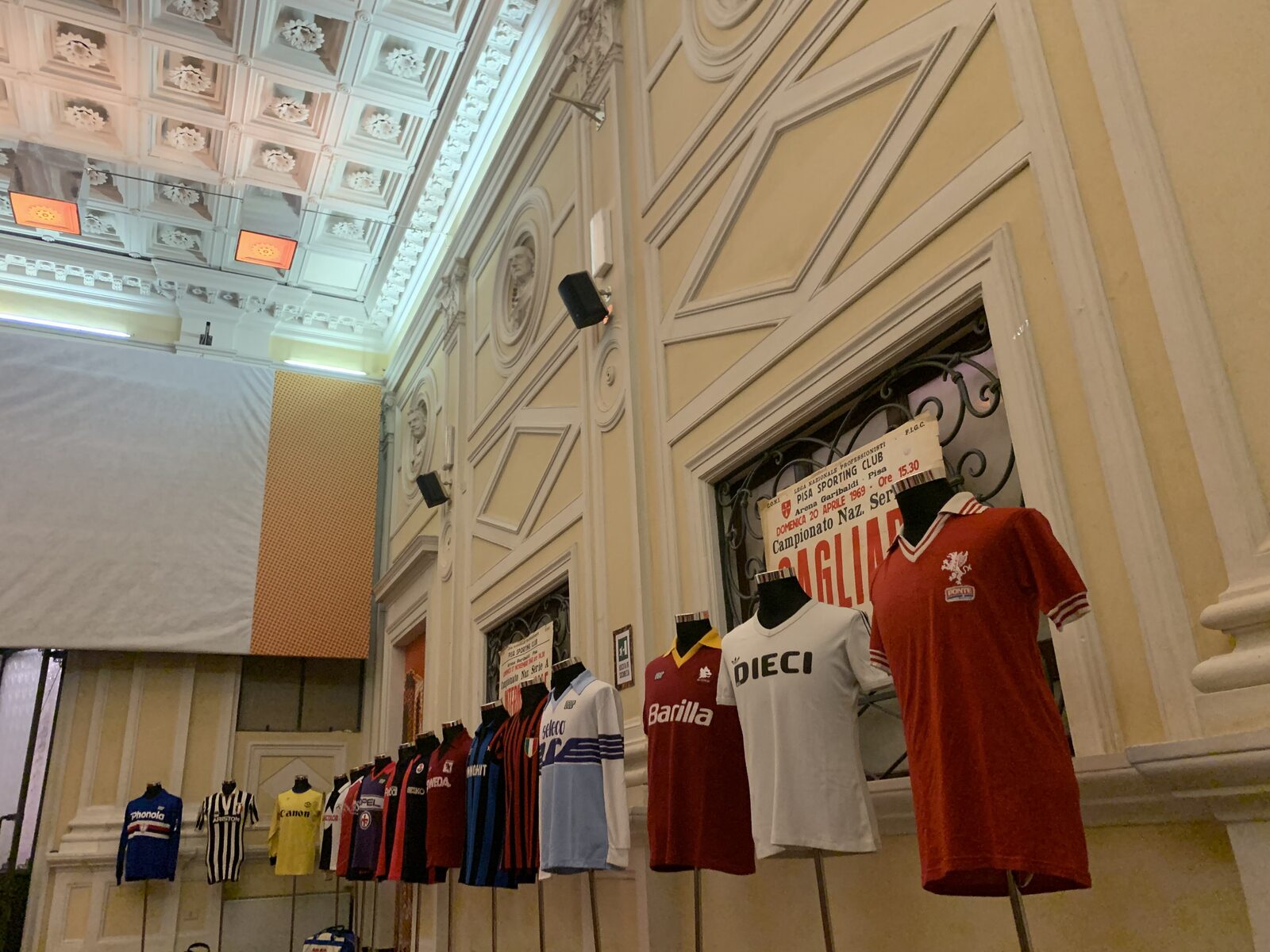 Maglie storiche in esposizione a Jesi