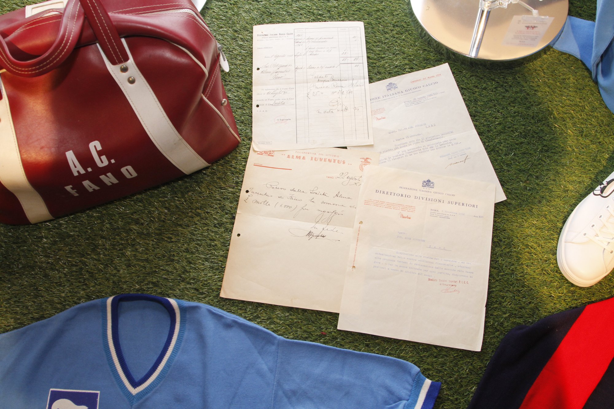 Documenti FIGC e cimeli vintage